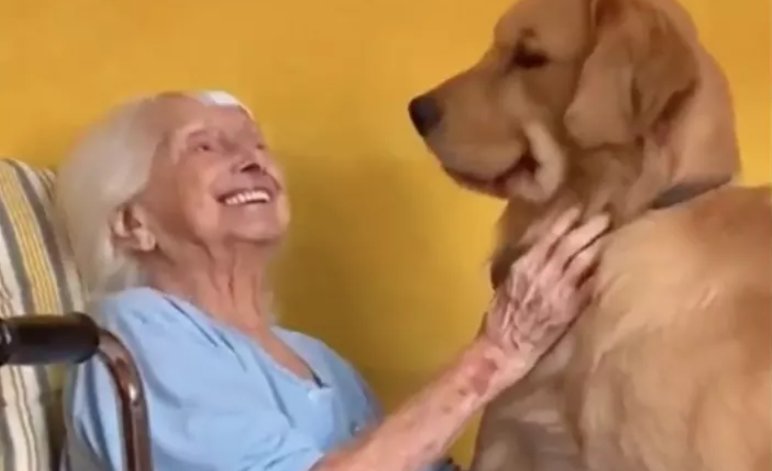 Double the love: This 101-year-old granny and her Golden retriever will melt your heart!