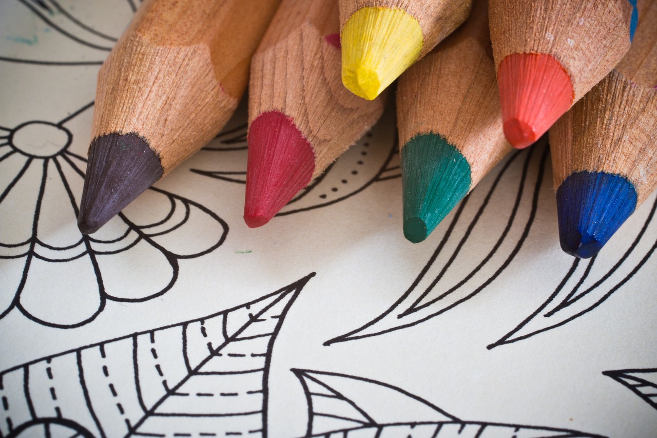 Dog coloring books for adults: Relax and de-stress