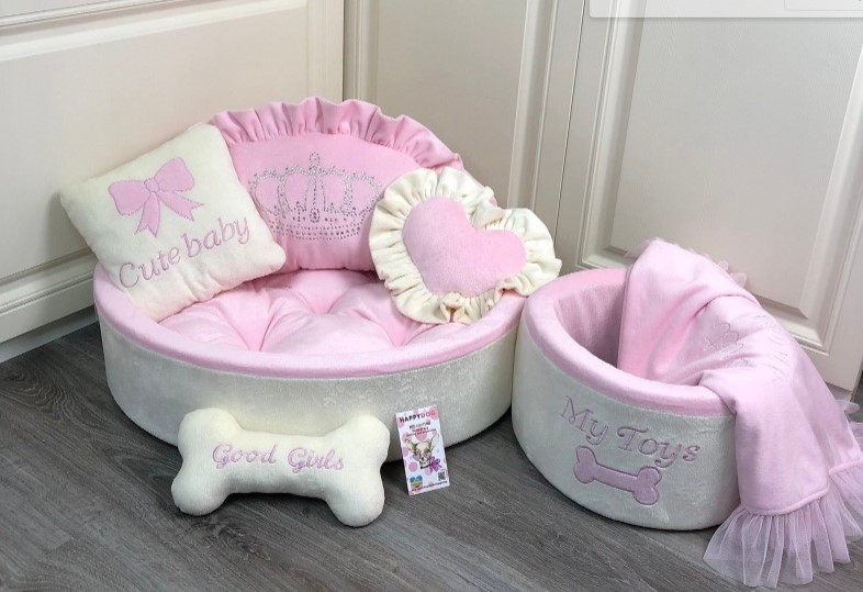 princess dog bed