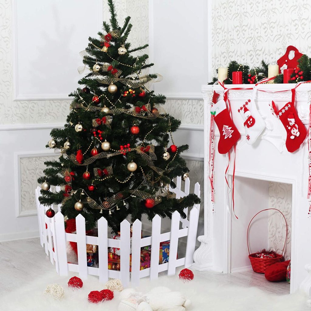 Christmas tree fence for dogs