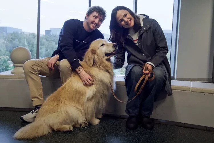 Jennifer Garner’s Dog Birdie Takes On A New Role!